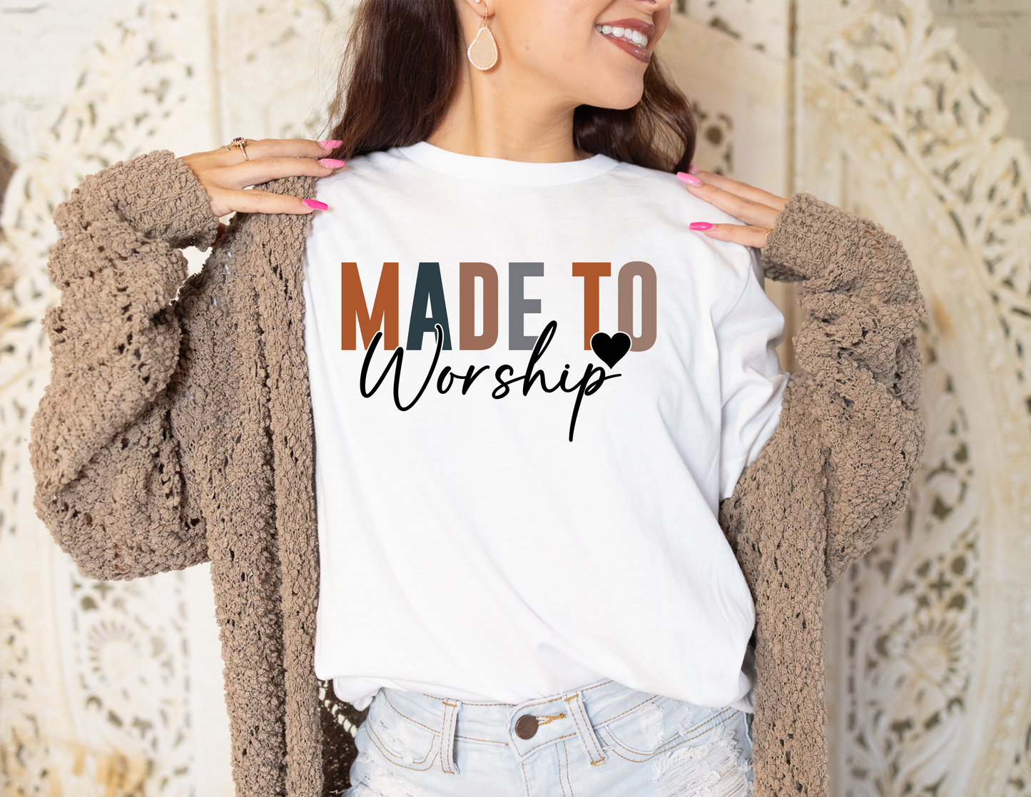 Made To Worship T-Shirt, Great gift Idea, Cotton 0003